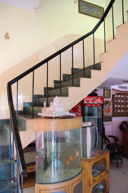 Hotel Viren Plaza Agra  Kültér fotó